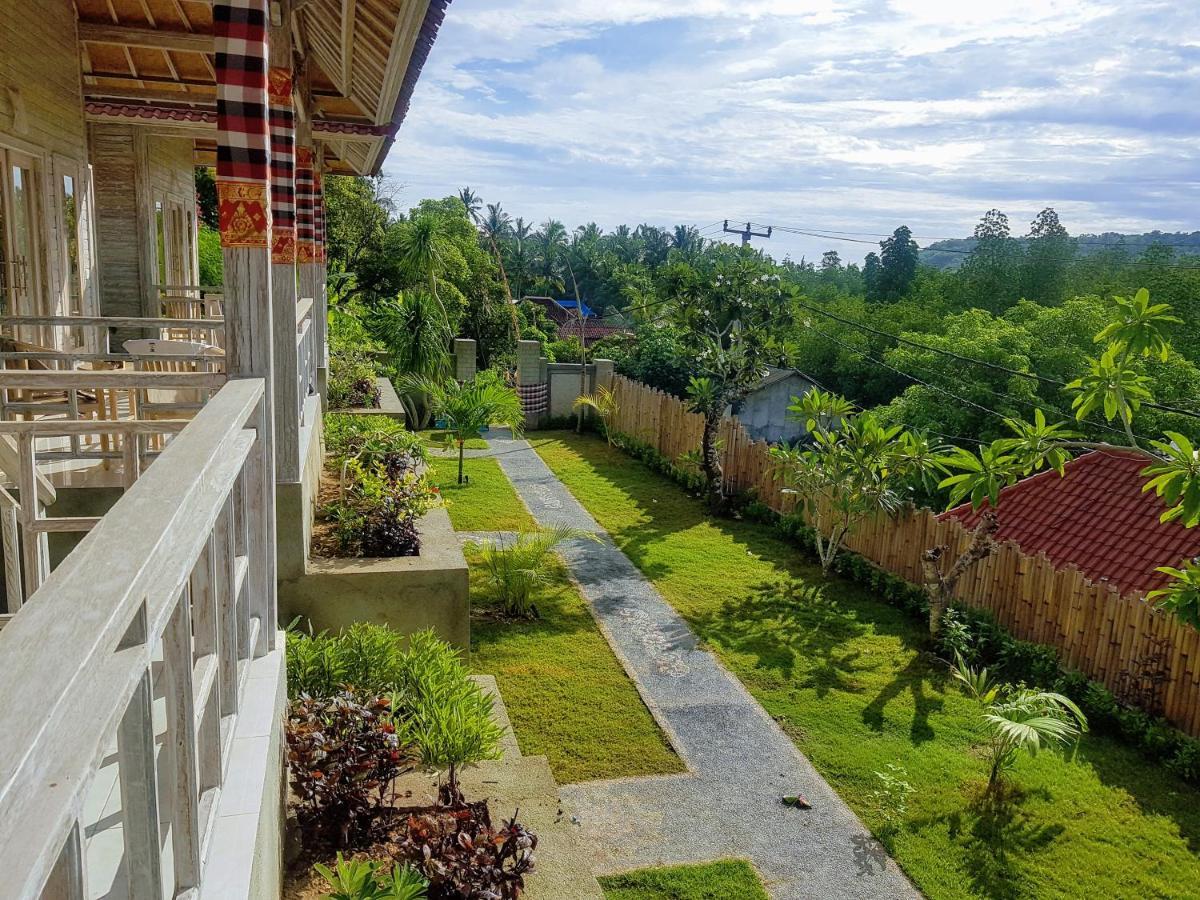 Mesari Hut Lembongan Hotell Exteriör bild