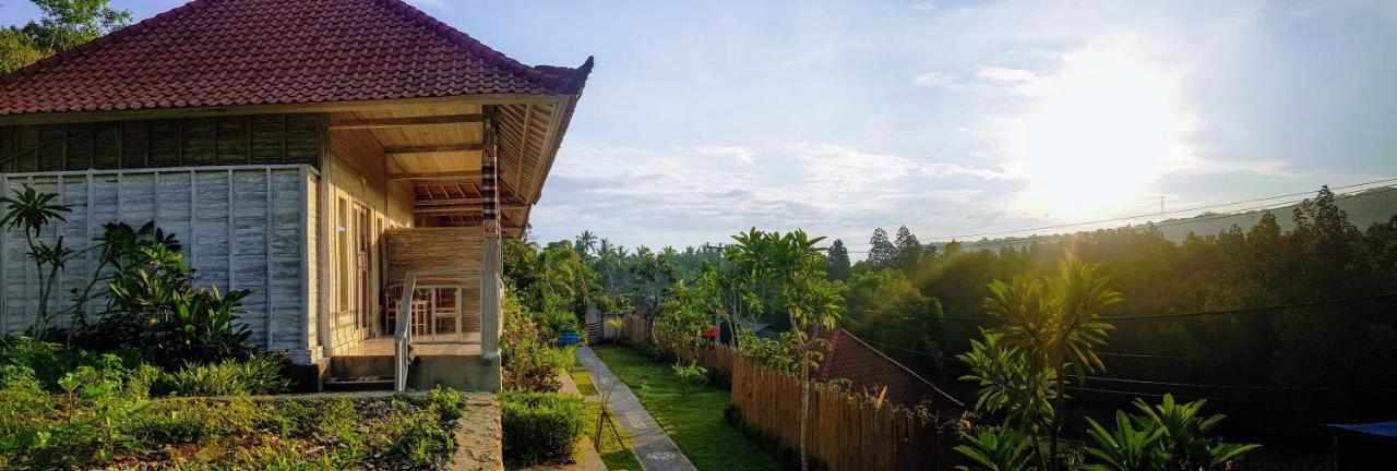Mesari Hut Lembongan Hotell Exteriör bild