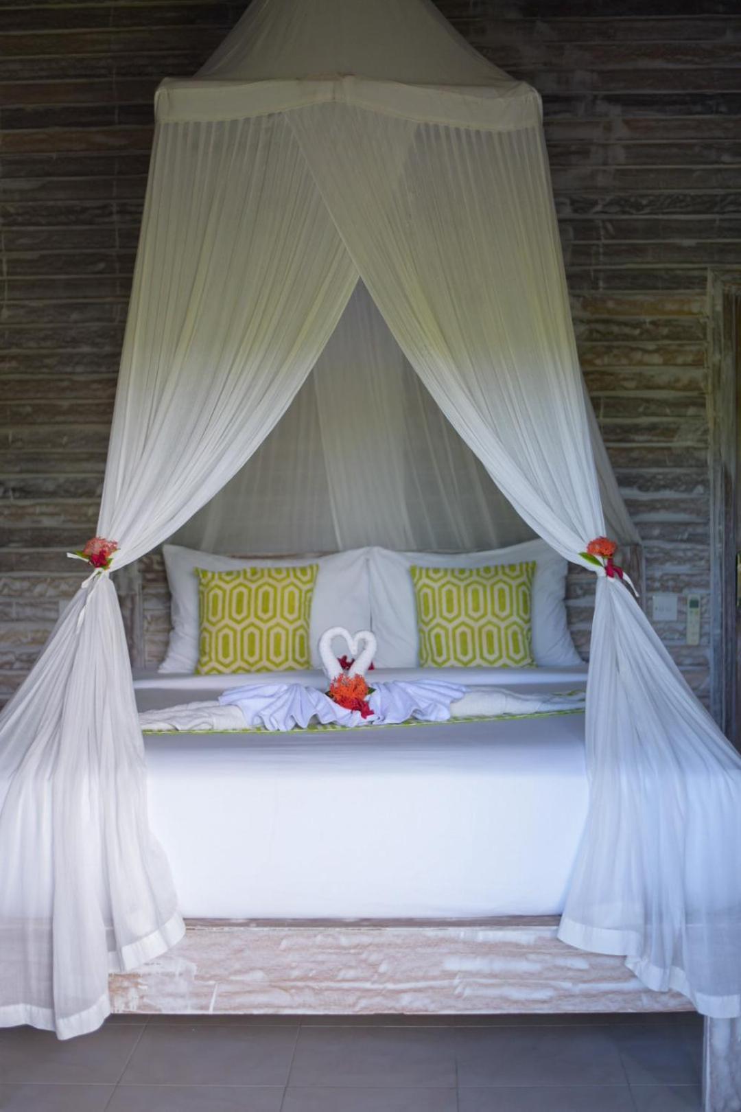 Mesari Hut Lembongan Hotell Exteriör bild