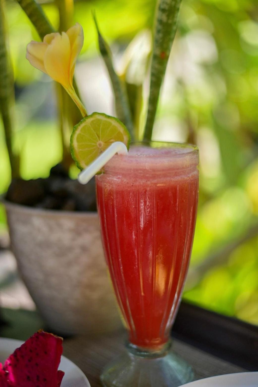 Mesari Hut Lembongan Hotell Exteriör bild